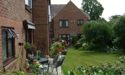 Marshalls Court